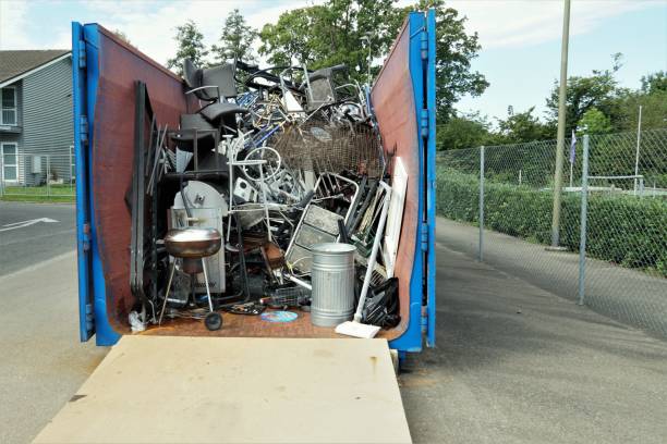 Best Commercial Cleanout Services  in Urbana, IL