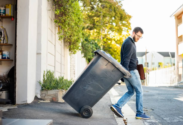 Best Commercial Cleanout Services  in Urbana, IL
