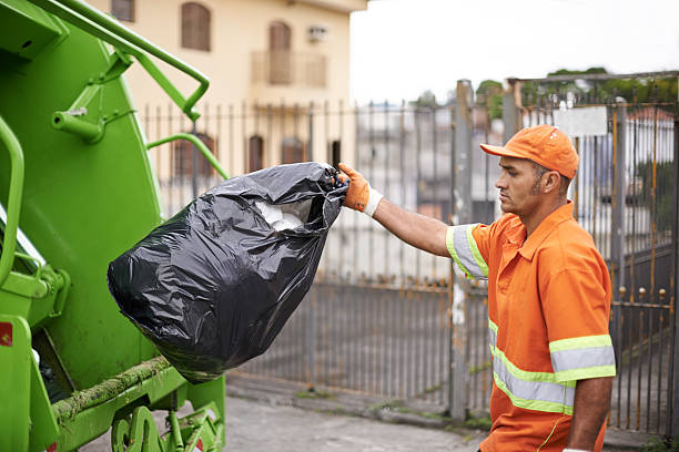 Best Yard Waste Removal  in Urbana, IL